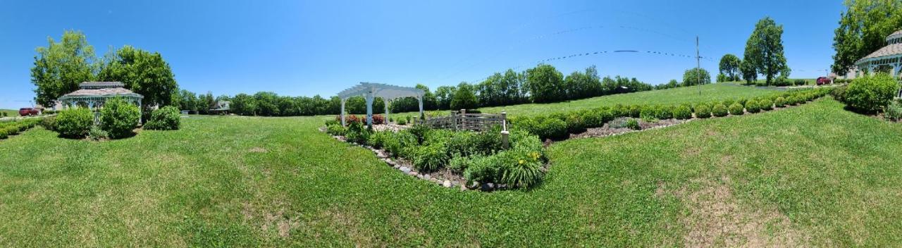 Rabbit Creek Bed & Breakfast Versailles Eksteriør bilde