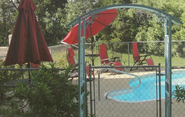 Rabbit Creek Bed & Breakfast Versailles Eksteriør bilde